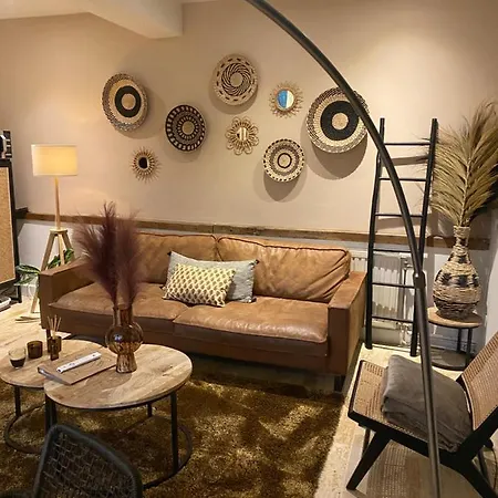 La Hacienda アパート